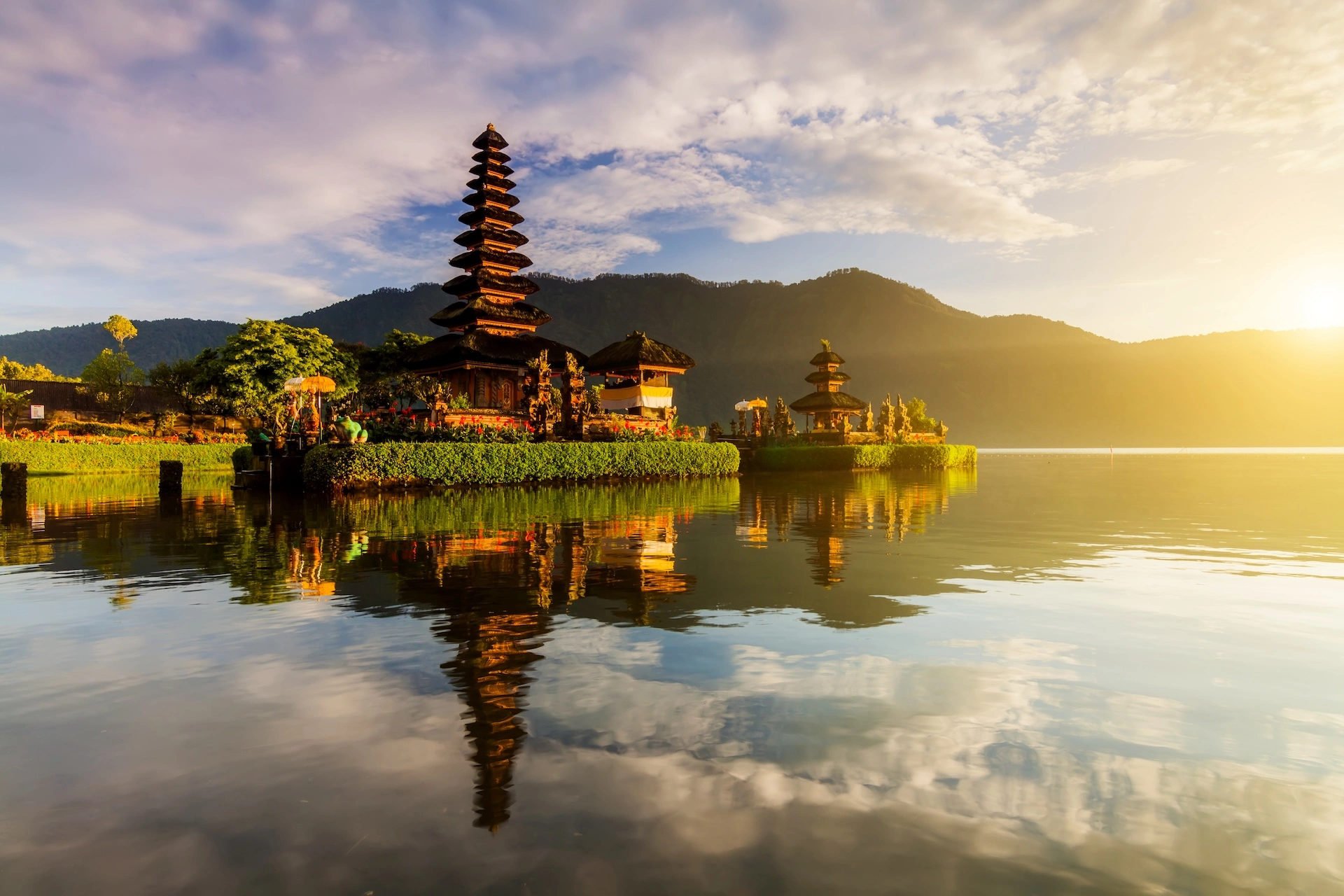 Bali temple Pura Ulun Danu Beratan